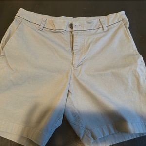 Lululemon Commission Oxford Shorts light blue